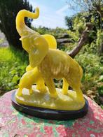 Aziatische Jade olifanten sculptuur 1940/1950, Ophalen of Verzenden