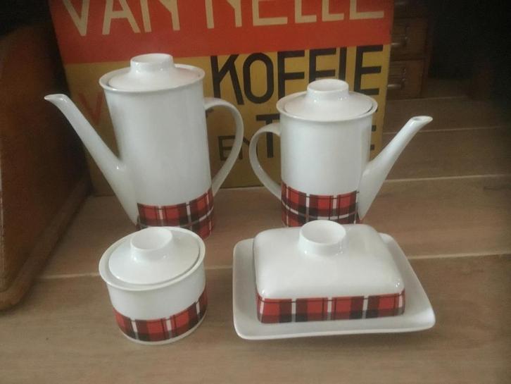 Vintage Servies met Schots Ruitpatroon, Huis en Inrichting, Keuken | Servies, Zo goed als nieuw, Compleet servies, Overige stijlen