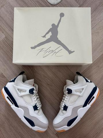Air Jordan 4 SB Retro Navy beschikbaar voor biedingen