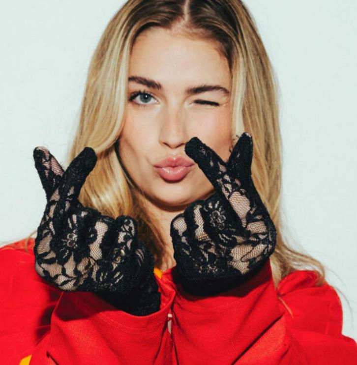 Tickets Roxy Dekker ruilen zaterdagavond -> vrijdag, Tickets en Kaartjes, Kortingen en Cadeaubonnen, Twee personen, Overige soorten