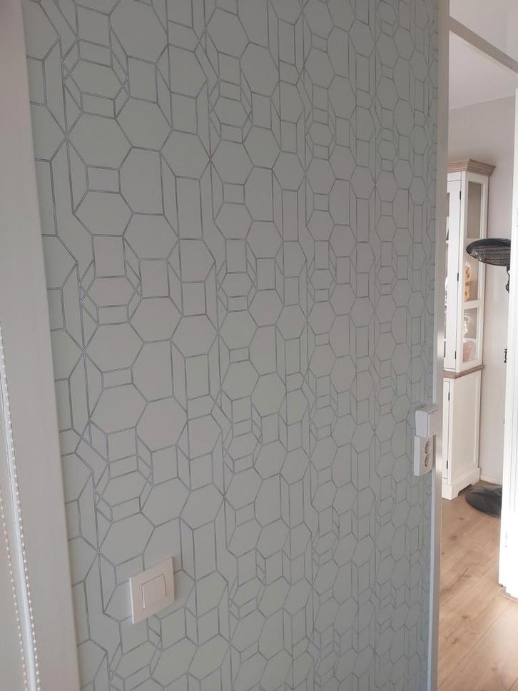 Te koop 10 rollen merk BN Dinensions behang kleur wit/blauw, Huis en Inrichting, Stoffering | Behang, Blauw, Wit, 50 tot 75 m²