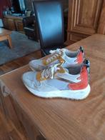 Dames schoen maat 36, Ophalen of Verzenden, Zo goed als nieuw, Zwart, Sneakers of Gympen