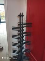 Antraciet design radiator met thermostaatkraan, Doe-het-zelf en Verbouw, Verwarming en Radiatoren, Ophalen, 30 tot 80 cm, Gebruikt