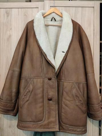 Mooie (heren) lammy coat / shearling jas  leer XL/maat 56 beschikbaar voor biedingen