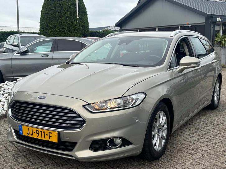Ford Mondeo Wagon 1.6 TDCi Titanium 2016 NL Auto, Auto's, Ford, Bedrijf, Mondeo, ABS, Airbags, Airconditioning, Bluetooth, Cruise Control