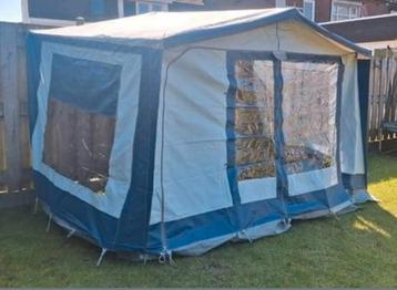 Voortent club 32 Rapido beschikbaar voor biedingen