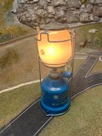 Campingaz gaslamp met 2 reserve kousjes en 4 extra flessen, Caravans en Kamperen, Kampeeraccessoires, Ophalen of Verzenden, Gebruikt