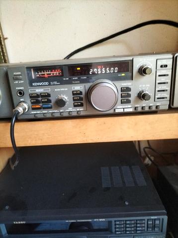 Kenwood TS680s beschikbaar voor biedingen