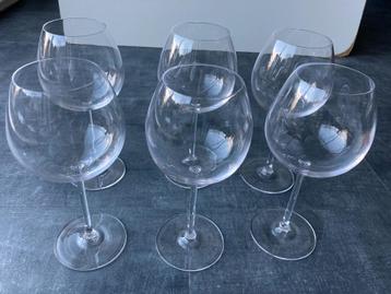 6 Grote kristallen wijnglazen  beschikbaar voor biedingen