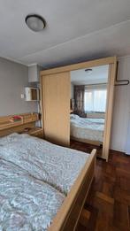 Mooie kledingkast en 2 persoonsbed in prijs verlaagd .., Huis en Inrichting, Slaapkamer | Complete slaapkamers, Ophalen, Gebruikt