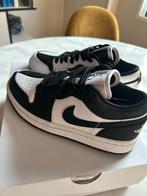 Nike Air Jordan 1 Low - Zwart/Wit - Maat 35.5, Ophalen of Verzenden, Nieuw, Zwart, Sneakers of Gympen