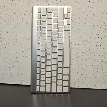 Apple A1314 - Draadloos Bluetooth Toetsenbord - AZERTY beschikbaar voor biedingen