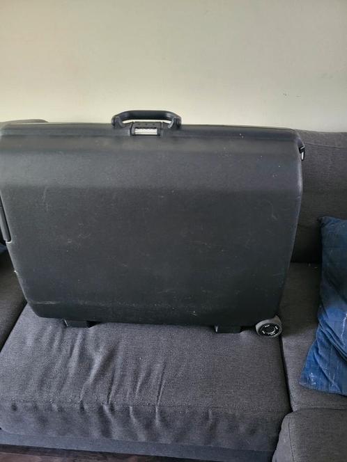 NETTE SAMSONITE HARD KUNSTSTOF KOFFER 24 X 57 X 75 CM, Sieraden, Tassen en Uiterlijk, Koffers, Gebruikt, Hard kunststof, 70 cm of meer