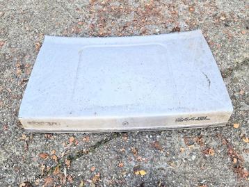 Kofferdeksel Volvo 240 242 244 262 264 1304143 beschikbaar voor biedingen