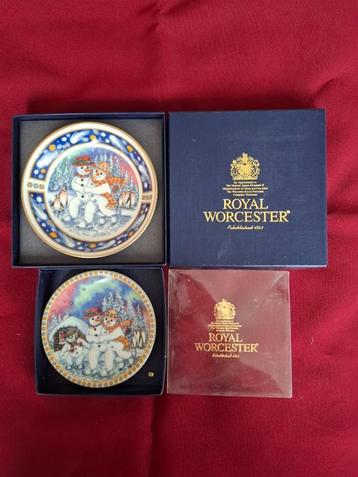  2 KERSTSCHAALTJES/Coasters "WINTER WALTZ" Royal Worcester beschikbaar voor biedingen