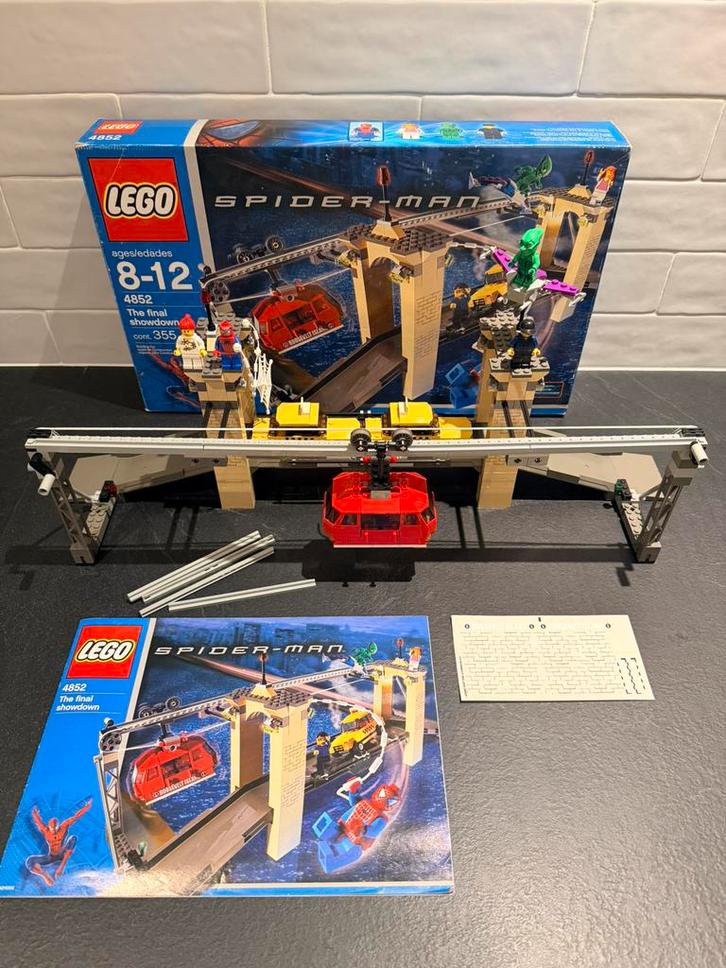 Lego 4852 - Spider-Man: The Final Showdown + doos en sticker, Kinderen en Baby's, Speelgoed | Duplo en Lego, Zo goed als nieuw