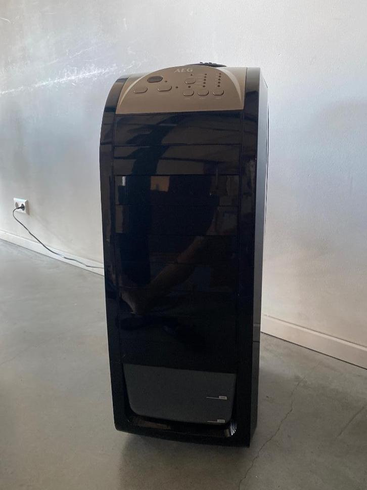 AEG Luchtkoeler, Witgoed en Apparatuur, Ventilatoren, Zo goed als nieuw, Torenventilator, Ventilator met afstandsbediening, Ophalen