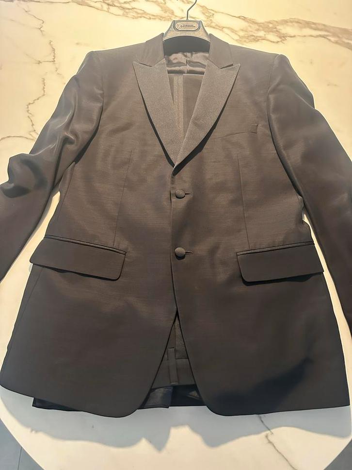 Versace kostuum zwart maat 52, Kleding | Heren, Kostuums en Colberts, Zo goed als nieuw, Maat 52/54 (L), Zwart, Ophalen of Verzenden