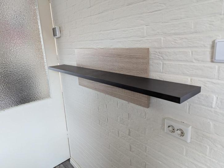 Wandmeubel / wandplank – zwart met lichtbruin, Huis en Inrichting, Woonaccessoires | Wandplanken en Boekenplanken, Gebruikt, Ophalen