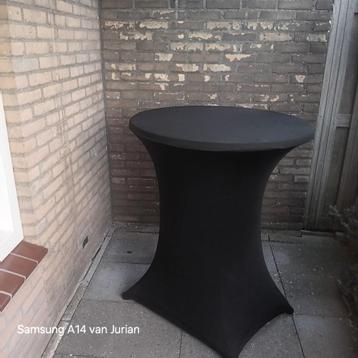 Staantafel te huur  beschikbaar voor biedingen