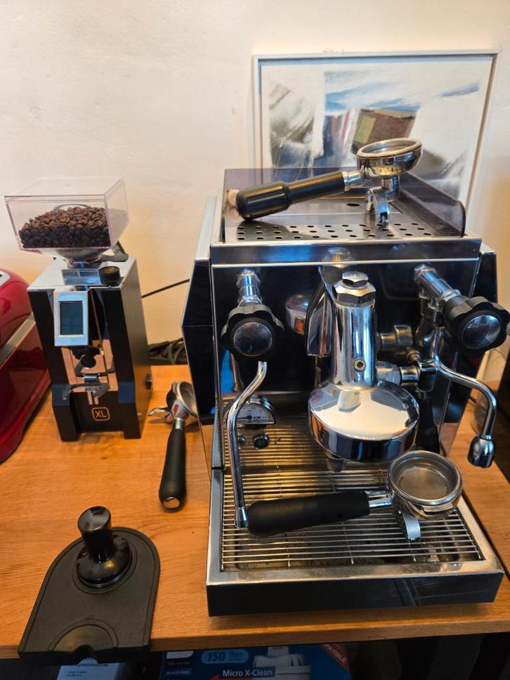 ECM Giotto en Eureka Mignon XL molen, Witgoed en Apparatuur, Koffiezetapparaten, Gebruikt, Gemalen koffie, Espresso apparaat, 10 kopjes of meer