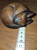 Handgesneden houten poezenbeeldje, Ophalen of Verzenden