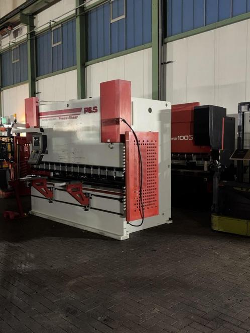 Gezocht: Metaalbewerking machines | Kantbank, plaatschaar, v, Doe-het-zelf en Verbouw, Gereedschap | Overige machines, Gebruikt