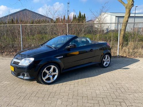 Opel Tigra 1.8 16V Twintop 2005 Zwart, Auto's, Opel, Particulier, Tigra, ABS, Airbags, Airconditioning, Alarm, Boordcomputer, Centrale vergrendeling