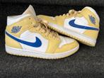 Air Jordan Mid Lemon Wash - Maat 41, Kleding | Dames, Schoenen, Ophalen of Verzenden, Zo goed als nieuw, Geel, Sneakers of Gympen