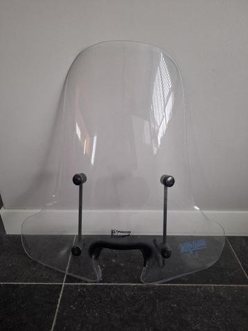 Windscherm Piaggio beschikbaar voor biedingen