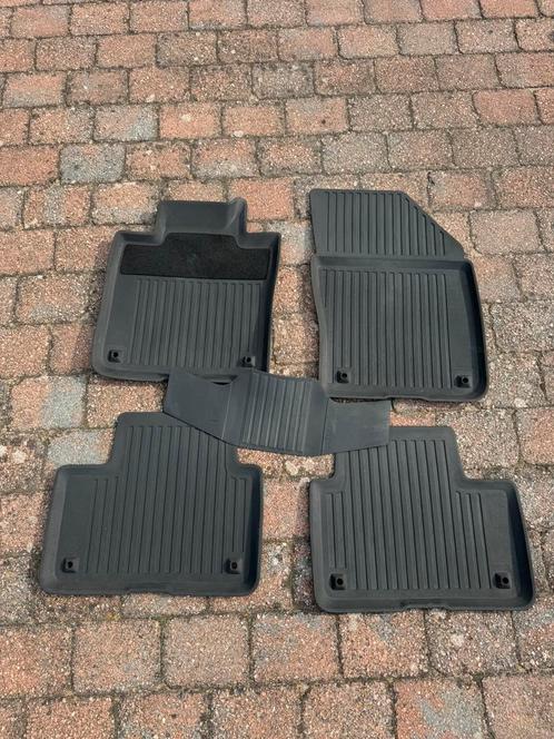 Rubbermatten set Volvo V60, Auto diversen, Automatten, Zo goed als nieuw, Ophalen