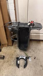 Giant twist  accu houder slot en fietsslot 3x sleutel, Fietsen en Brommers, Fietsonderdelen, Ophalen of Verzenden, Zo goed als nieuw