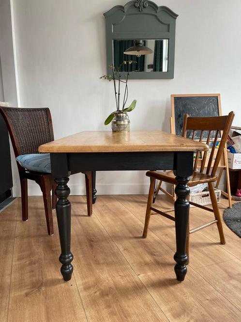Tafel, Huis en Inrichting, Complete eetkamers, Zo goed als nieuw, Ophalen
