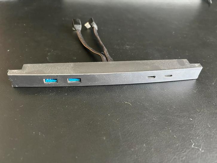 USB Hub voor Tesla Model 3/Y (tot 2024), Auto diversen, Auto-accessoires, Gebruikt, Ophalen
