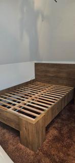 Bed met 2 nachtkasjes en lade kast  van jysk, Huis en Inrichting, Slaapkamer | Bedden, Ophalen, Bruin, Tweepersoons, 140 cm