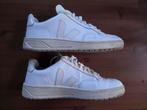 Veja sneakers maat 42, Ophalen of Verzenden, Zo goed als nieuw