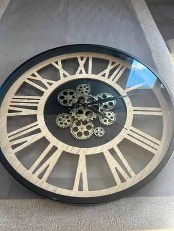 Industriele/Retro klok beschikbaar voor biedingen