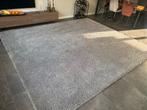 Groot grijs hoogpolig tapijt - 350x300cm, Huis en Inrichting, Ophalen, Zo goed als nieuw, 200 cm of meer, Grijs