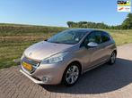 Peugeot 208 1.4 VTi Allure Panoramadak PDC LM Velgen Groot N, Auto's, Voorwielaandrijving, Euro 5, Gebruikt, Bruin