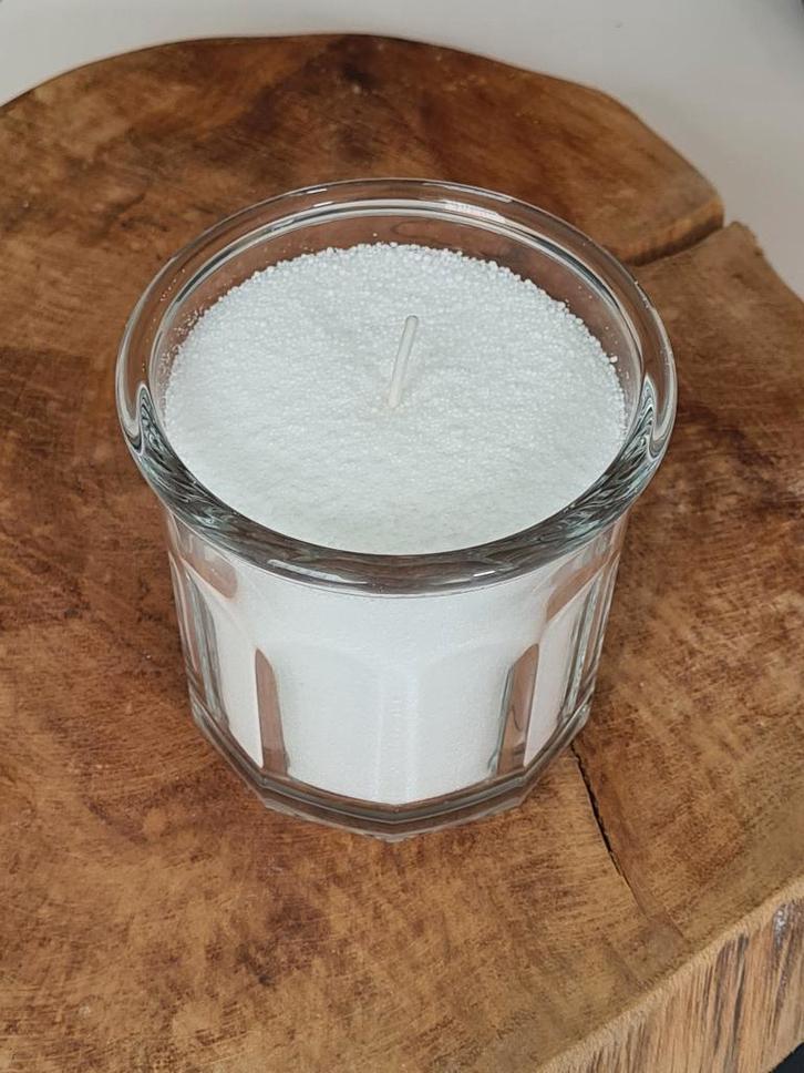 Kaarsenzand Wit 1kg Inclusief 15 Lonten, Huis en Inrichting, Woonaccessoires | Kandelaars en Kaarsen, Minder dan 25 cm, Overige materialen