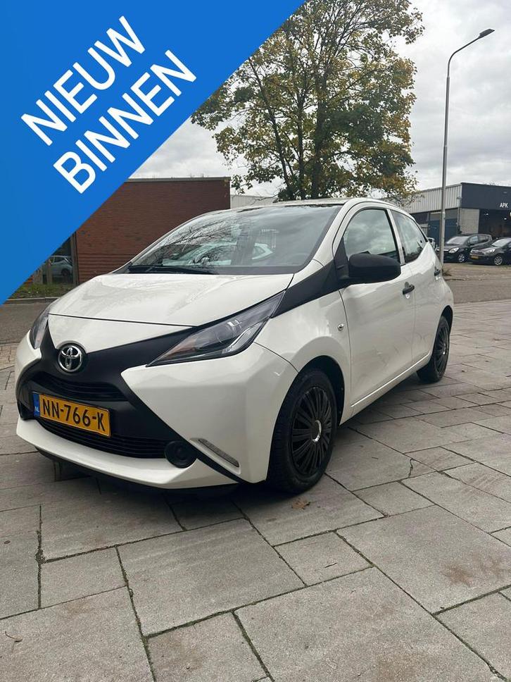 Toyota Aygo 1.0 VVT-i x-now ZEER NETTE STAAT, Auto's, Toyota, Bedrijf, Te koop, Aygo, ABS, Airbags, Airconditioning, Alarm, Centrale vergrendeling