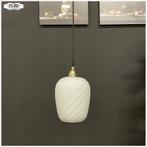 Opaline hanglamp met messing fitting en snoer, Gebruikt, Vintage, Ophalen of Verzenden, Glas
