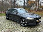 Volvo V60 Cross Country 2.0 T5 AWD Pro, Auto's, Automaat, 1969 cc, Bluetooth, Vierwielaandrijving