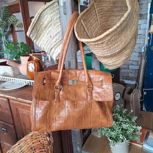 Vintage tas schoudertas, Sieraden, Tassen en Uiterlijk, Tassen | Reistassen en Weekendtassen, Zo goed als nieuw, Blauw, 40 tot 60 cm