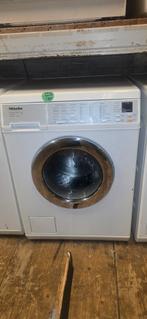 Miele Softcare wasmachine met garantie, Witgoed en Apparatuur, Wasmachines, Ophalen, Minder dan 85 cm, Zo goed als nieuw, 1200 tot 1600 toeren
