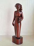 Balinese met kip in haar hand/ houtsnijwerk/ jaren '50, Antiek en Kunst, Ophalen of Verzenden