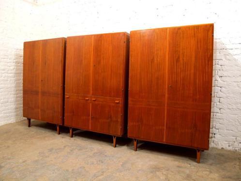 Set Kledingkasten 1965, ruime elegante Vintage Design Kasten, Antiek en Kunst, Antiek | Meubels | Kasten, Verzenden