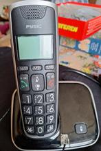 Huistelefoon met duidelijke cijfers 2x met basis station, Ophalen of Verzenden, Zo goed als nieuw, 1 handset