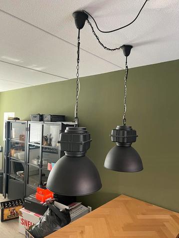 hanglampen industrieel mat zwart beschikbaar voor biedingen