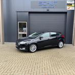 Ford Focus 125pk Titanium Edition CLIMA | RIEM V.V. | NAVI |, Gebruikt, Zwart, Origineel Nederlands, 3 cilinders